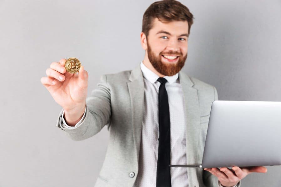 A Complete Guide to Cryptocurrency Regulations in the UAE