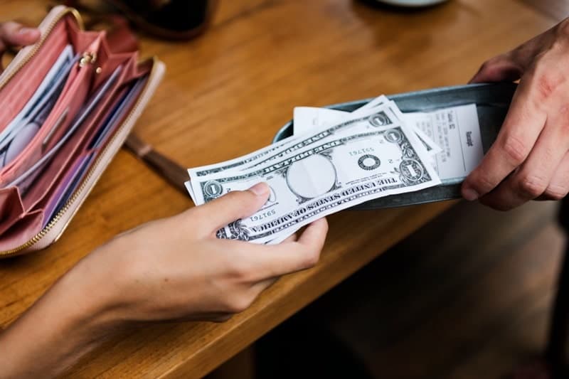 Best AML Software for Banks: 2025 Edition